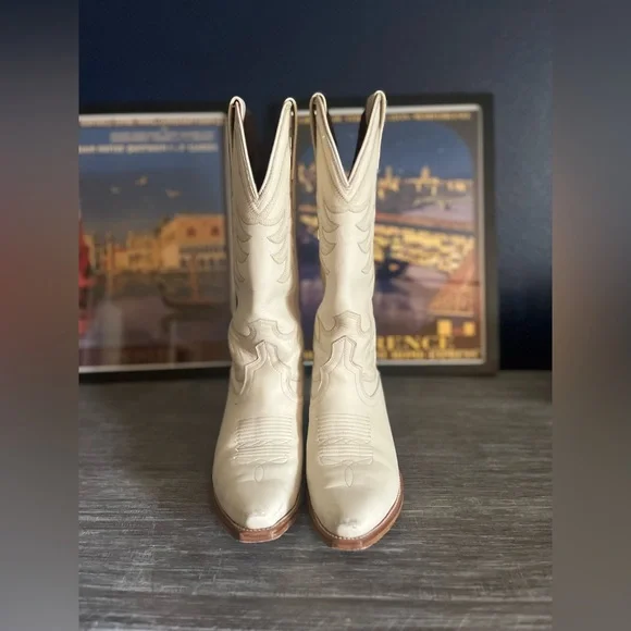 The Annie - Tecova Cowboy Boots - Picture 2 of 8